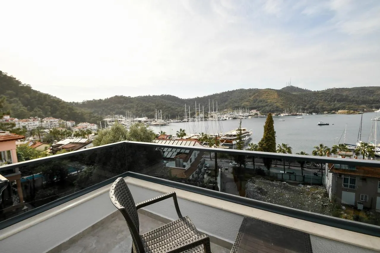 Duygu Apart Spellbinding Sea Views Фетхие 2*,