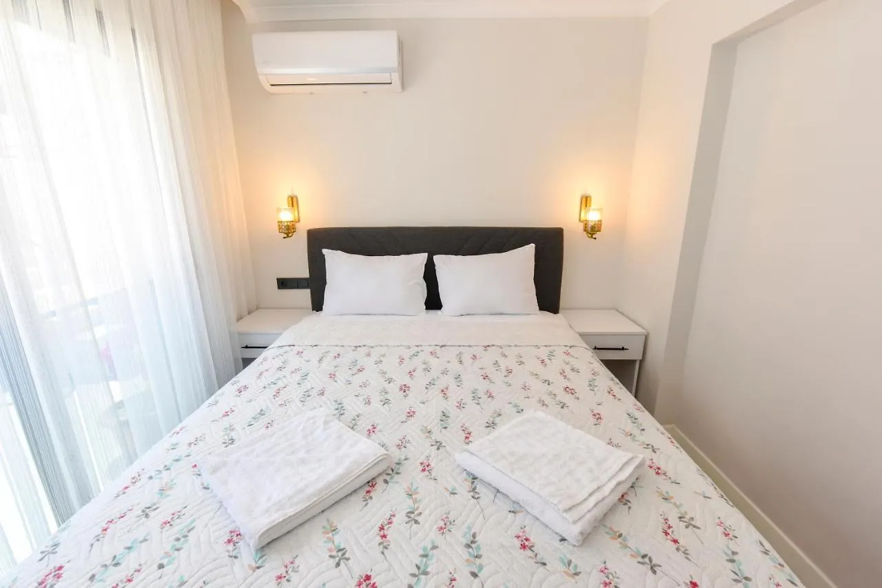 Duygu Apart Spellbinding Sea Views Фетхие