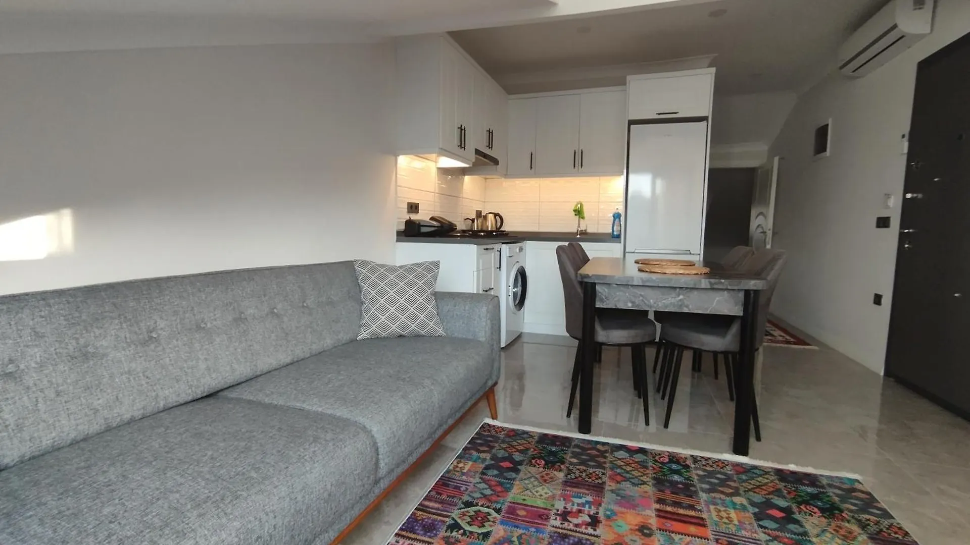 Duygu Apart Spellbinding Sea Views Фетхие 2*,